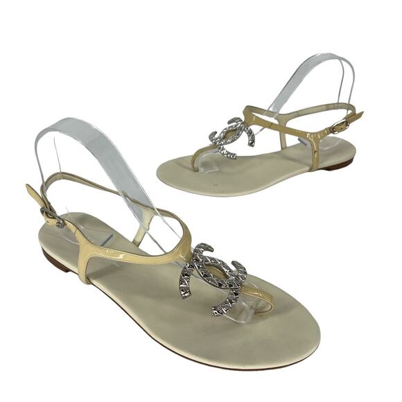 Chanel 2010 Interlocking CC Logo Slingback Sandals - Picture 3 of 16